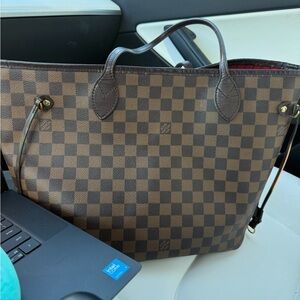Louis Vuitton Neverfull MM No Pouch